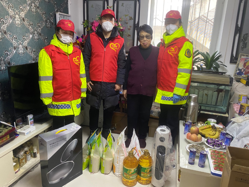 05-运营小红帽走访慰问 05-运营小红帽走访慰问